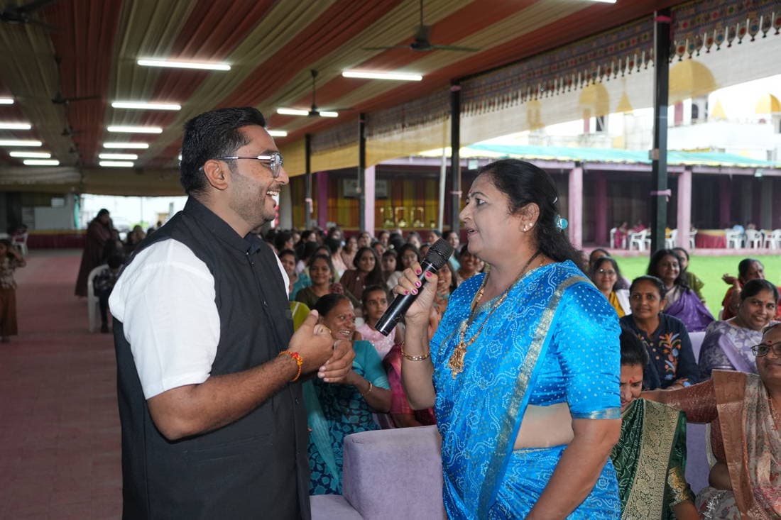 Amit Dobariya Anchoring Video #2